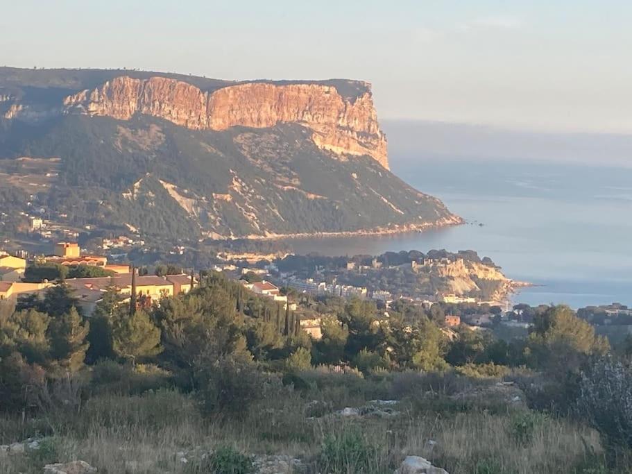 Le Cap - Bungalow Vue Mer Et Colline - Hauteur De Cassis Apartment Exterior photo